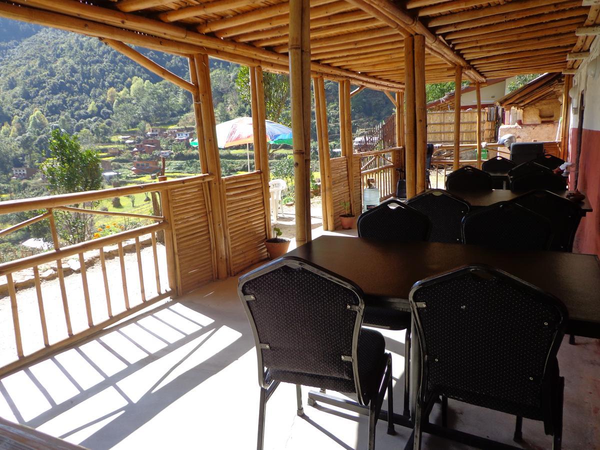 Solid Rock - Lodge & Restaurant Pharping Екстериор снимка